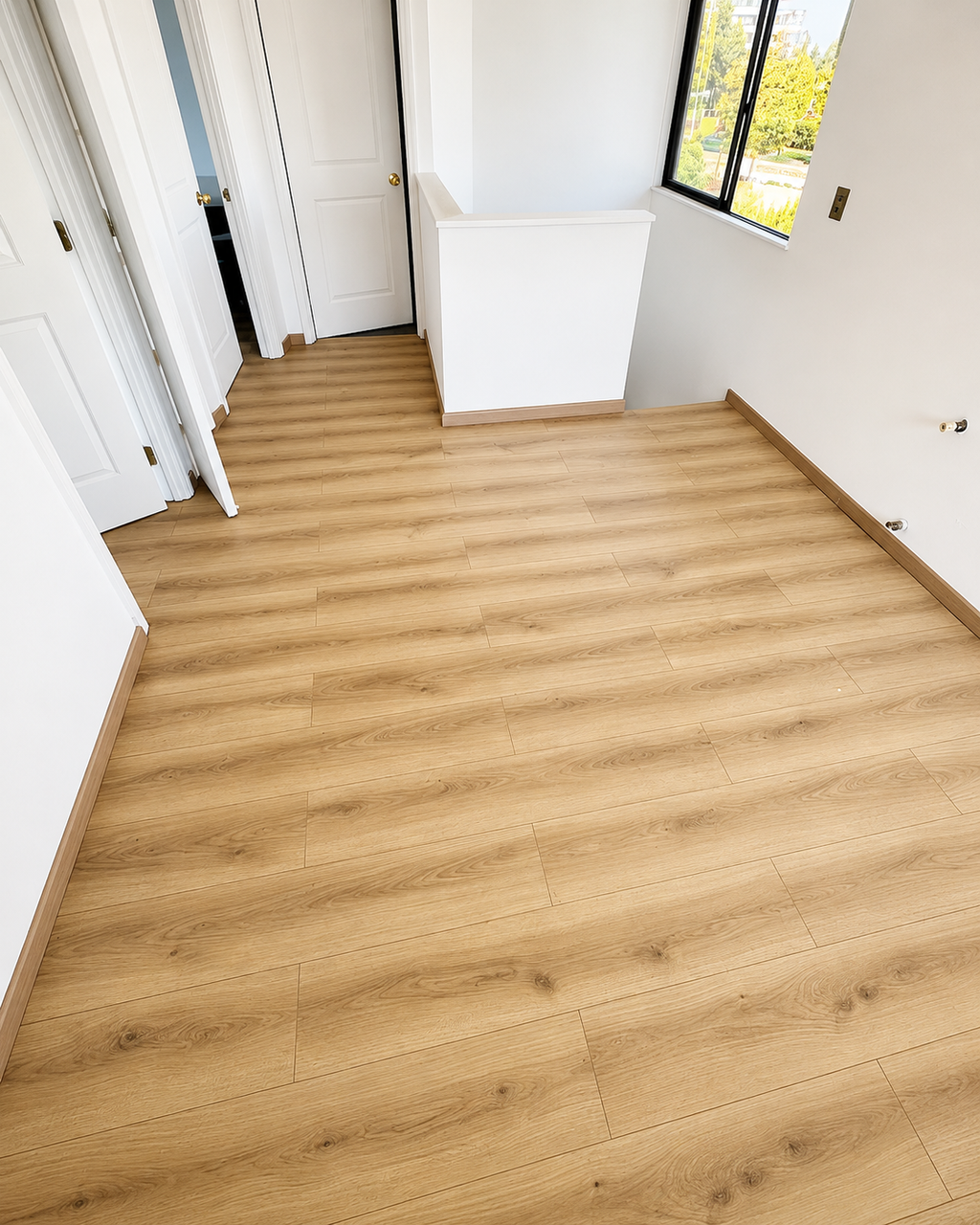 Piso Laminado Roble Orgánico  8 mm